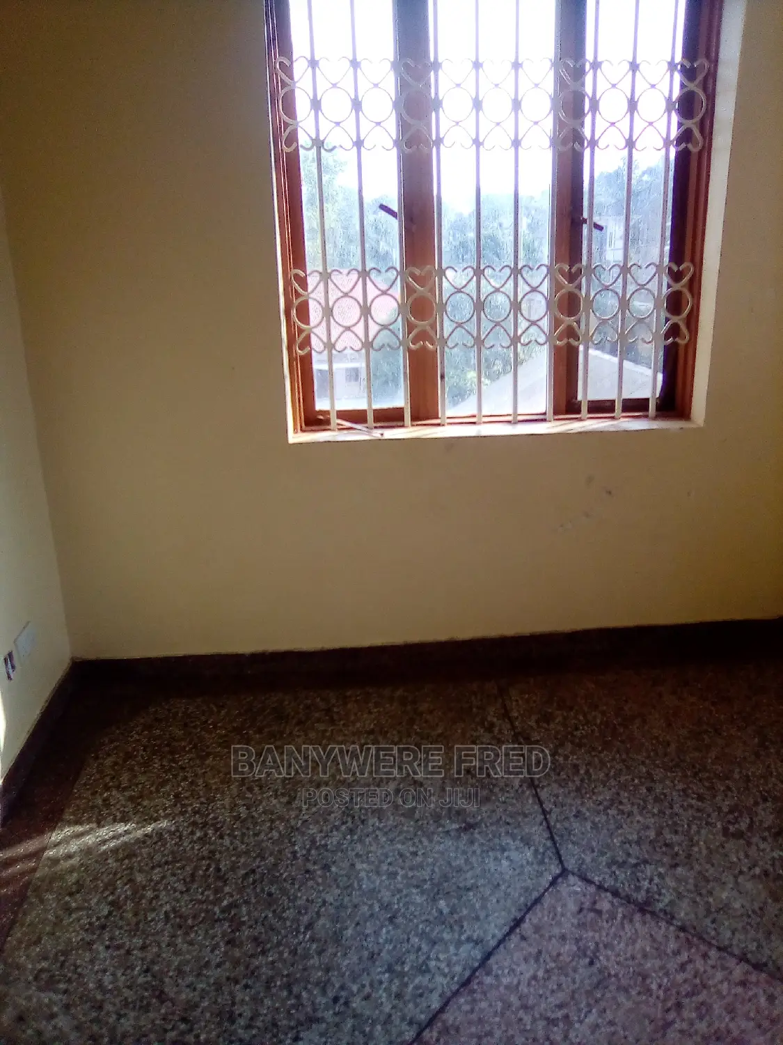 Furnished 2bdrm Apartment in Kira for Rent
