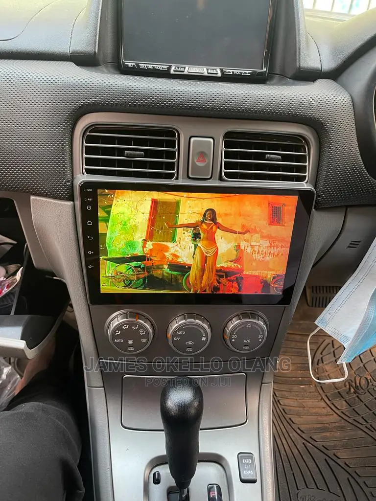 Customised Radio for Subaru Forester