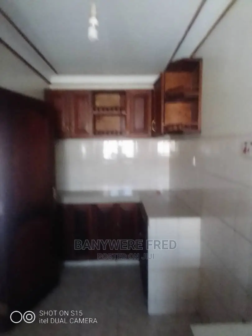 Furnished 2bdrm Apartment in Kira for Rent