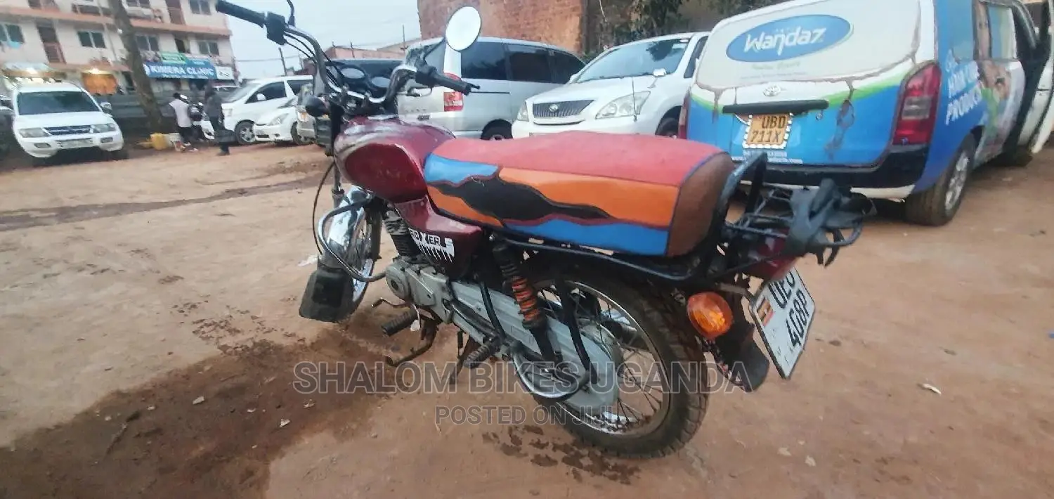 Bajaj Boxer 2020 Red