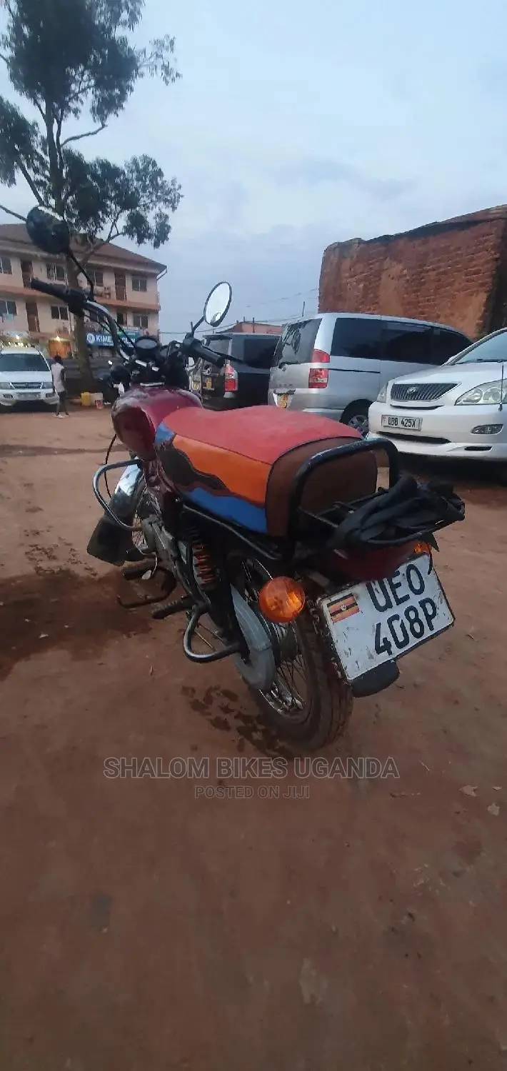 Bajaj Boxer 2020 Red