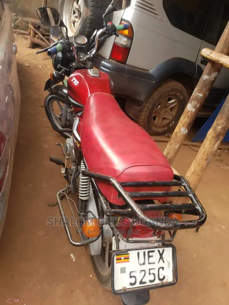 TVS Apache 180 RTR 2019 Blue