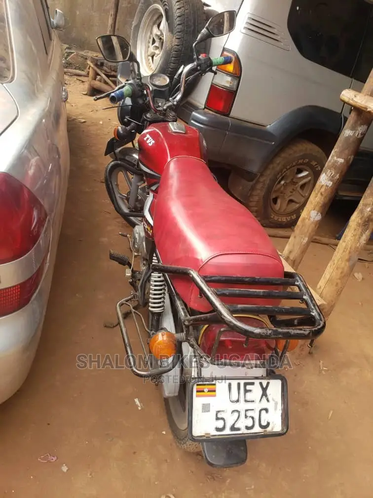 TVS Apache 180 RTR 2019 Blue