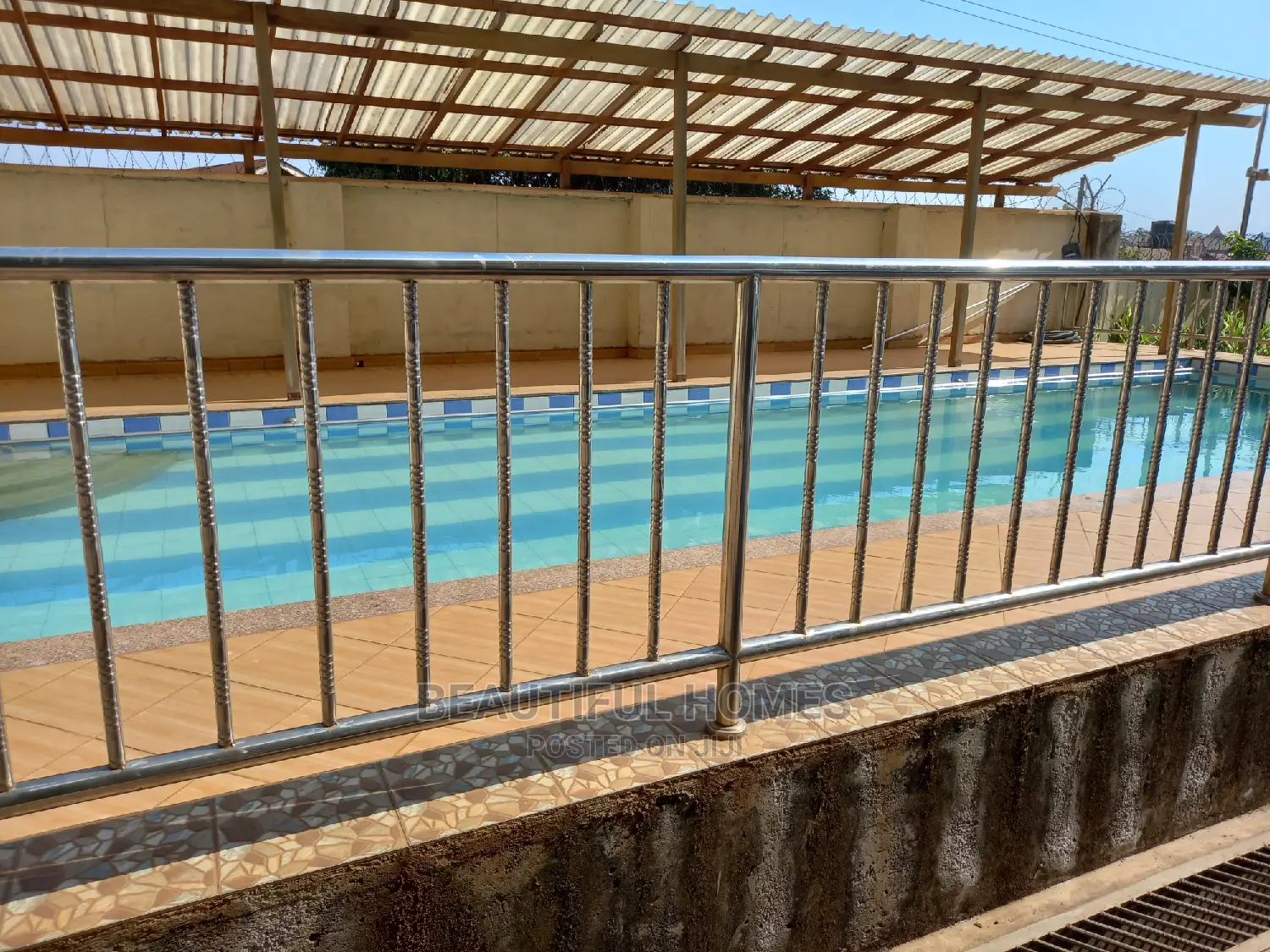 Furnished 2bdrm Condo in Bukoto, Central Division for Sale