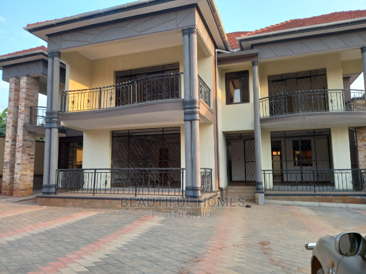 Furnished 6bdrm Mansion in Najjera Prime, Central Division for Sale