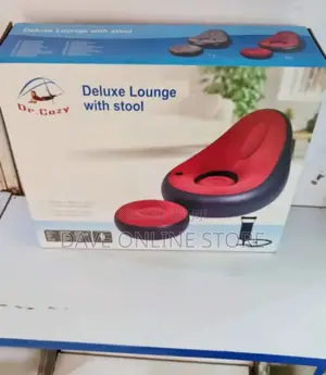 Deluxe Lounge With Stool