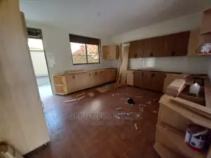 Furnished 6bdrm Mansion in Corporate Class, Central Division for Sale