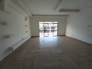 Furnished 6bdrm House in Tarmacked Estate, Kira for Sale