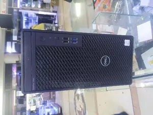 Desktop Computer Dell OptiPlex 3070 8GB Intel Core I5 1T