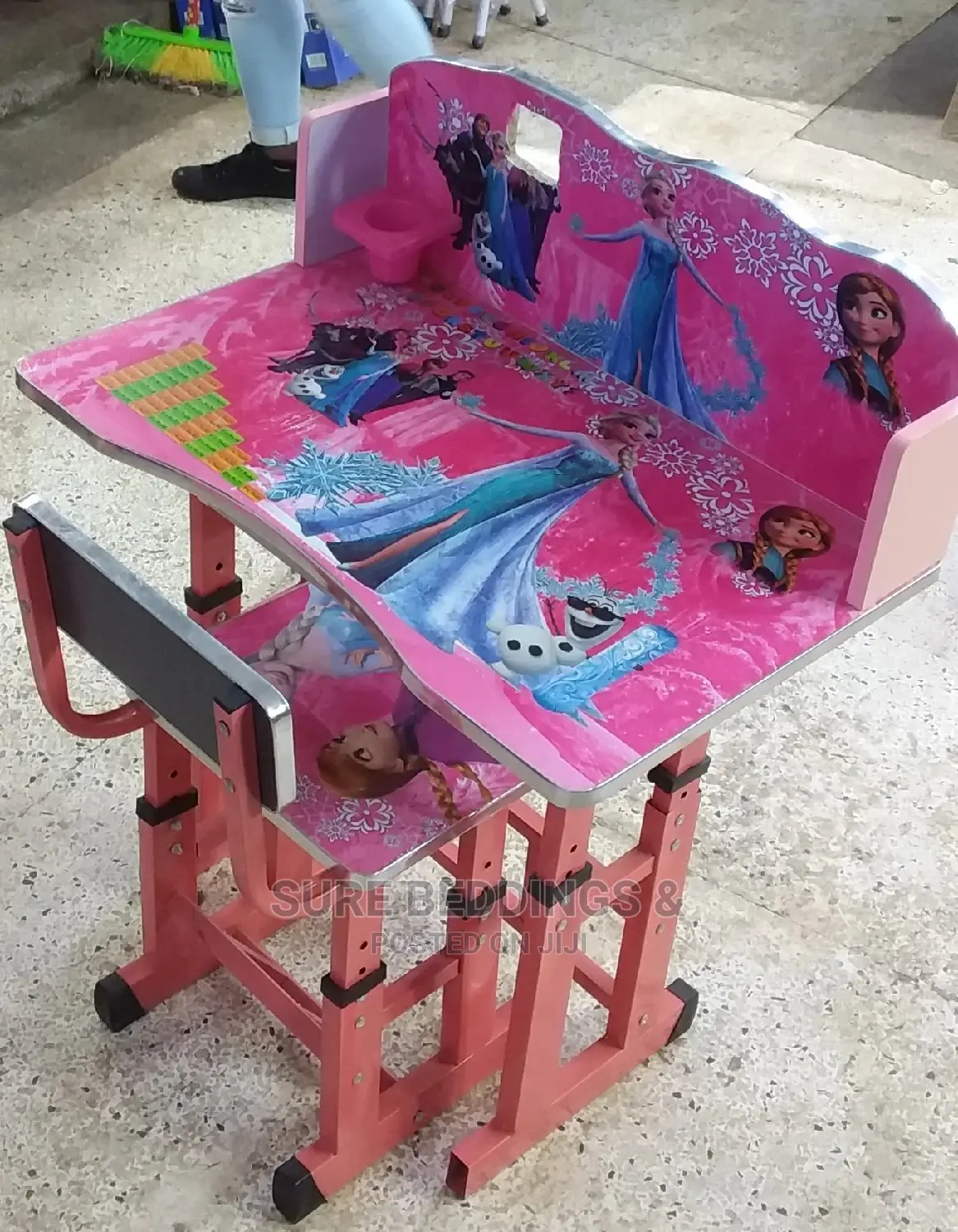 Children Reading Set
