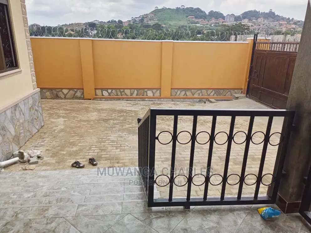 3bdrm Bungalow in Fs Properties Ltd, Central Division for Sale