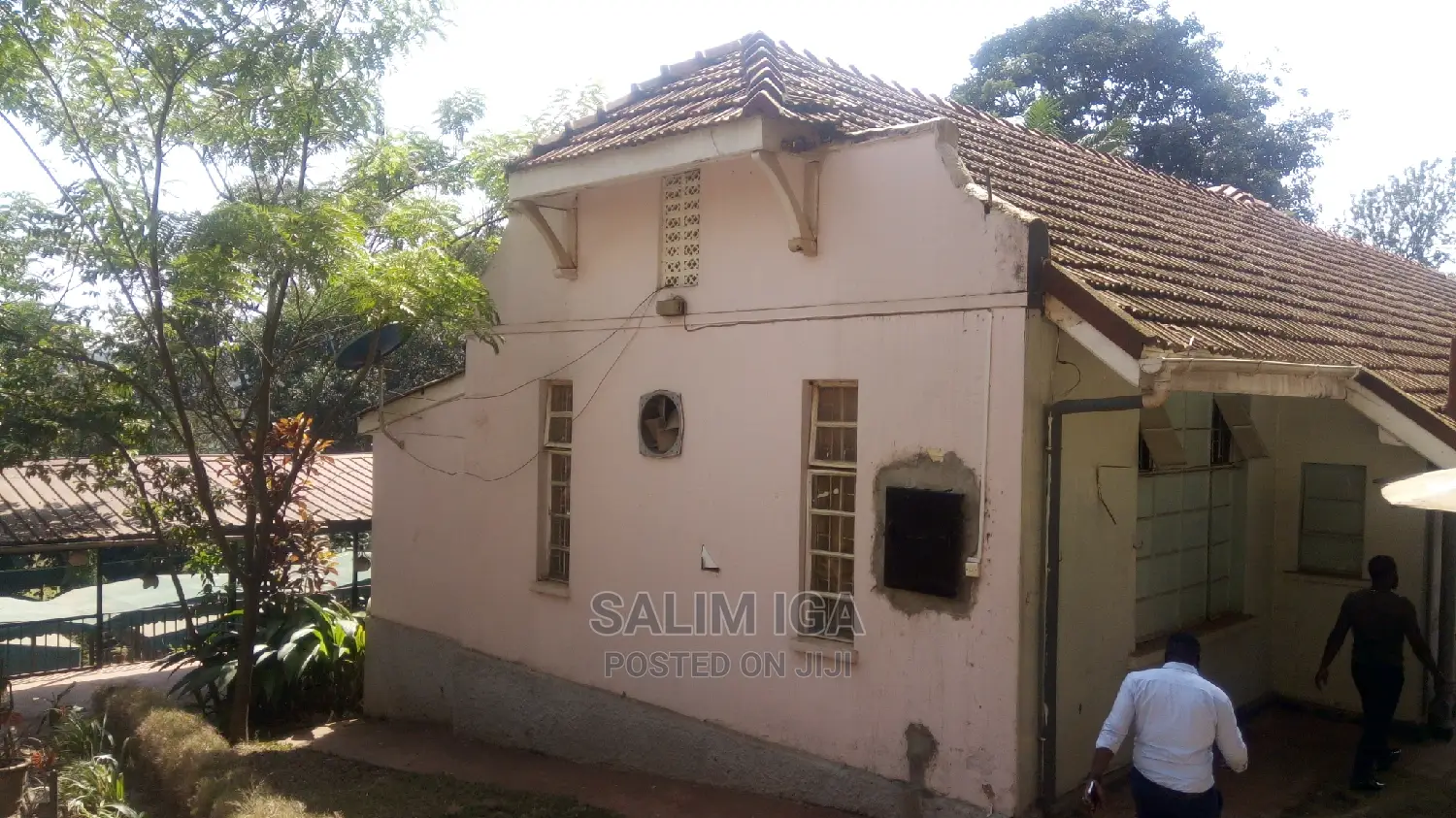 4bdrm Bungalow in Kololo Property, Central Division for Rent