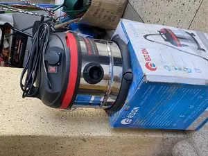 Vacuum Cleaner Wet and Dry