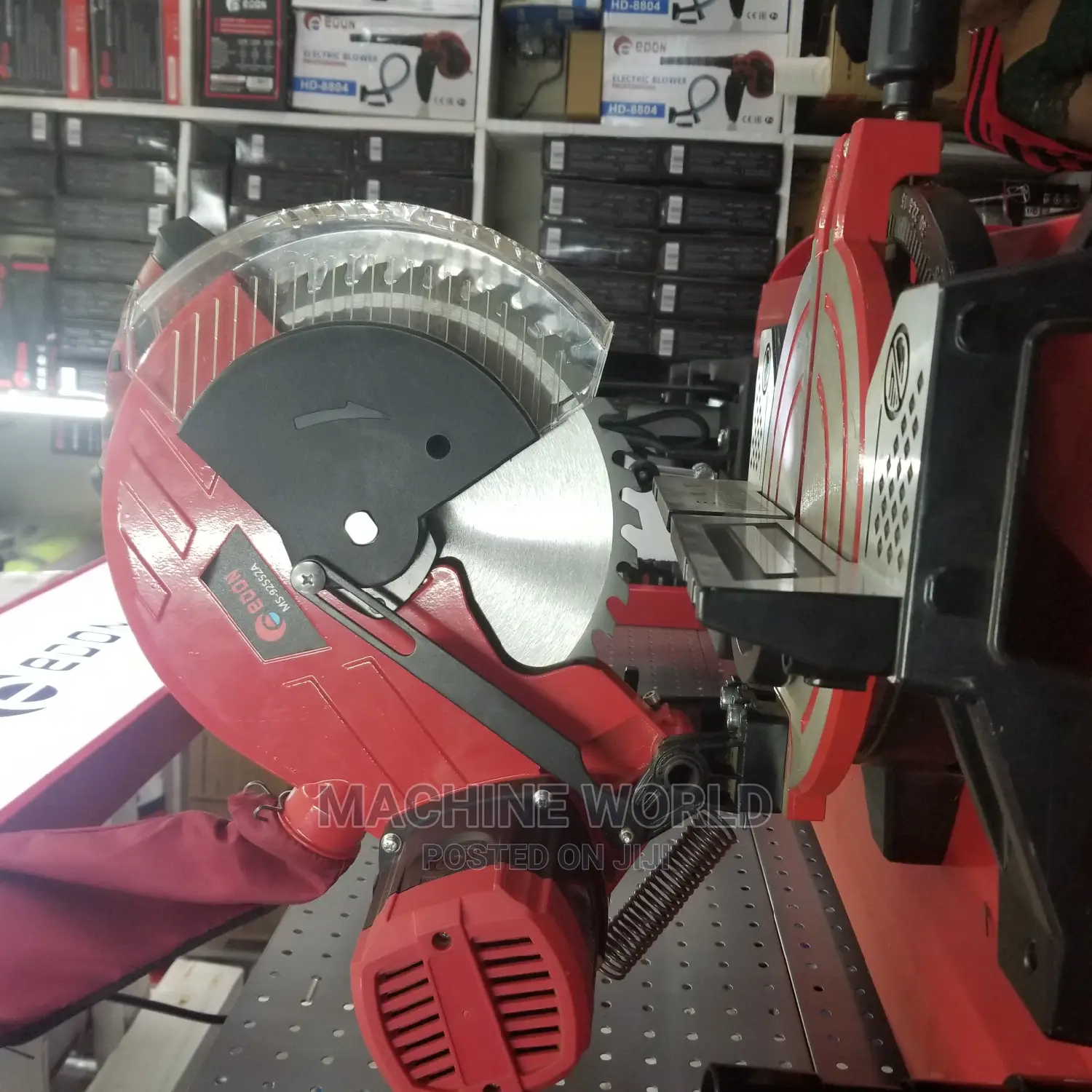 Super Mitre Saw