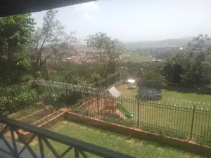3bdrm Apartment in Mbuya, Central Division for Rent