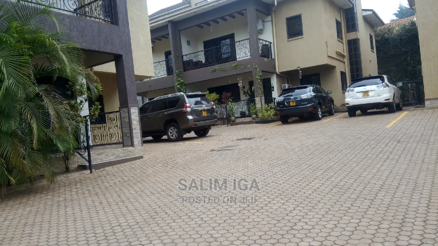 Furnished 4bdrm Townhouse/Terrace in Kololo Property, Central Division