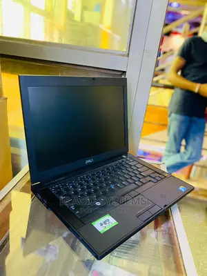 Laptop Dell Latitude E6400 2GB Intel Core 2 Duo 250GB
