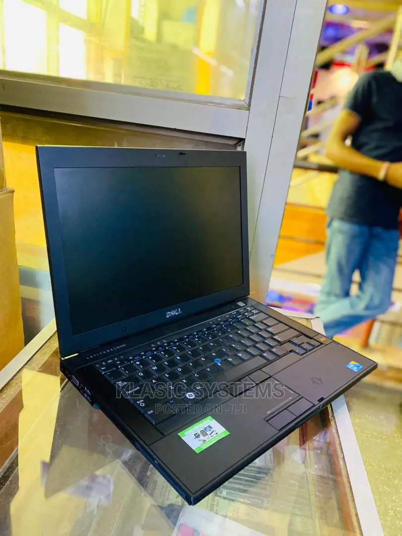 Laptop Dell Latitude E6400 2GB Intel Core 2 Duo 250GB