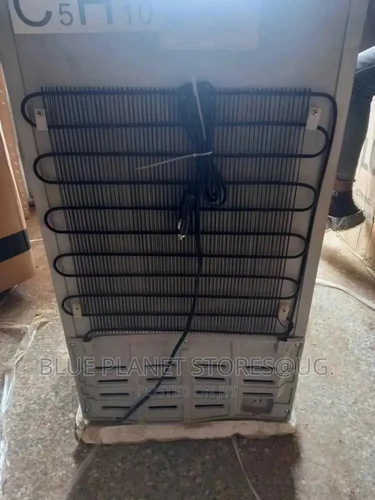 ADH 90/120litres Single Door Solar/Dc Refrigerator 