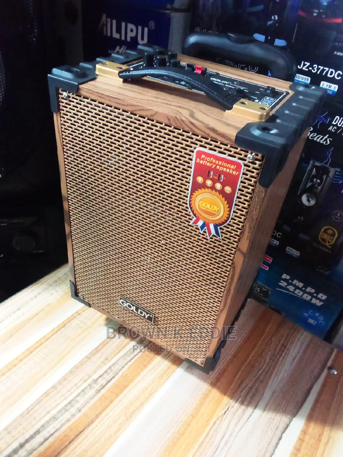 Goldy Rechargeable Speaker