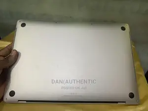 Laptop Apple MacBook Pro 2019 16GB Intel Core I9 SSD 1T