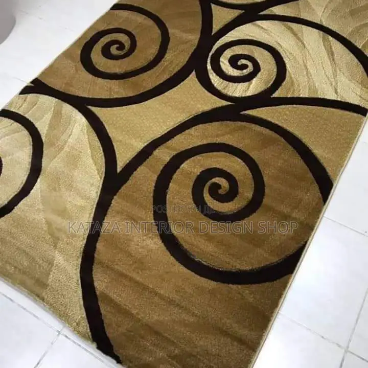 Centre Carpet
