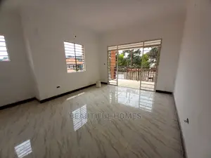 Furnished 5bdrm Duplex in Kira for Sale