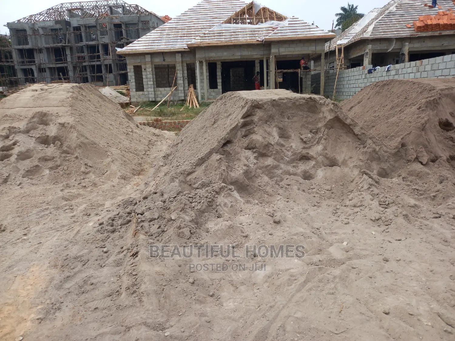 Furnished 4bdrm Bungalow in Kira Prime for Sale