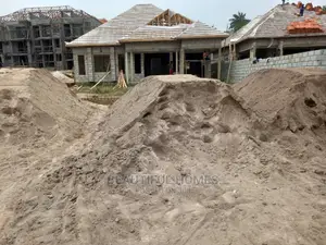 Furnished 4bdrm Bungalow in Kira Prime for Sale