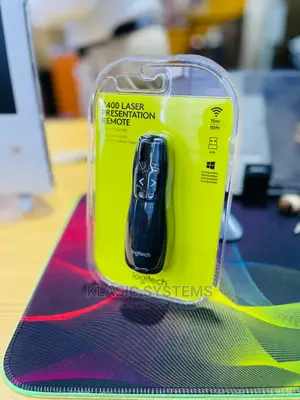 R400 Logitech Laser Presentation Remote