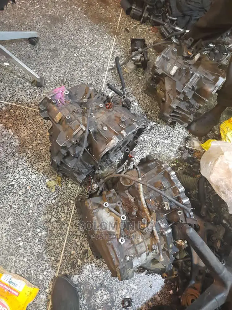Toyota Premio Gearboxes