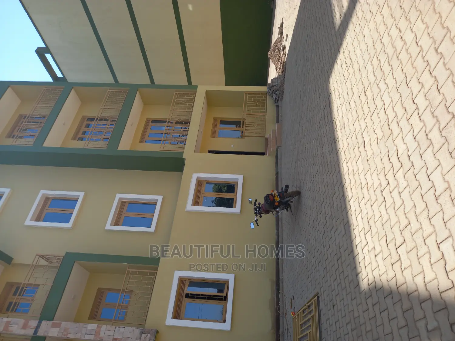 Furnished 2bdrm Condo in Bukoto, Central Division for Sale