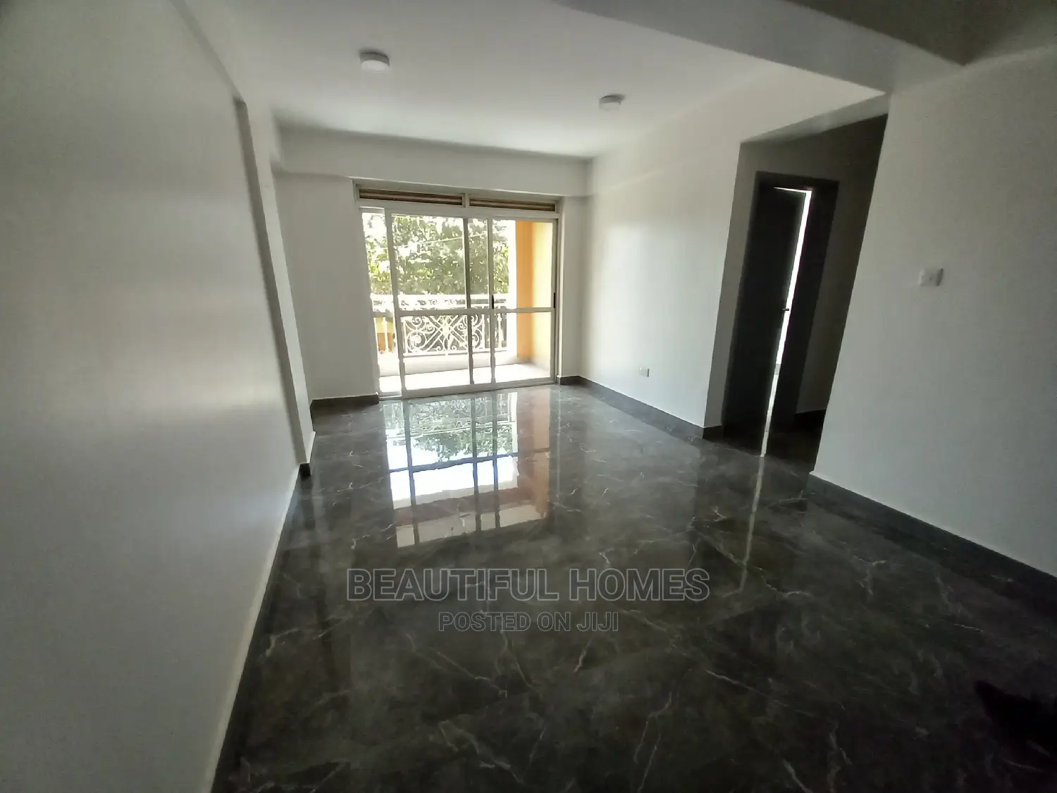 Furnished 2bdrm Condo in Bukoto, Central Division for Sale
