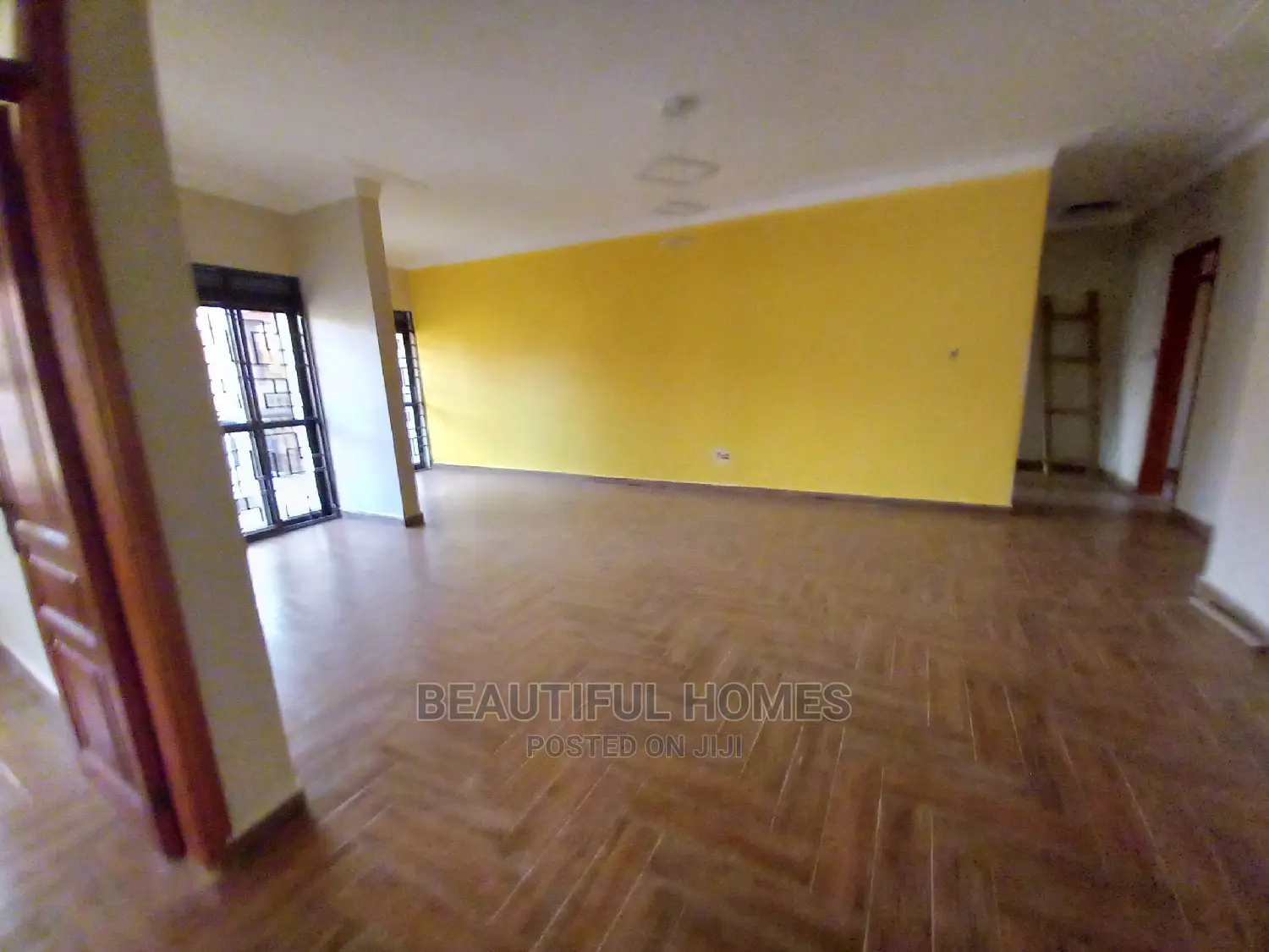 Furnished 6bdrm Mansion in Palatial Estate, Kira for Sale