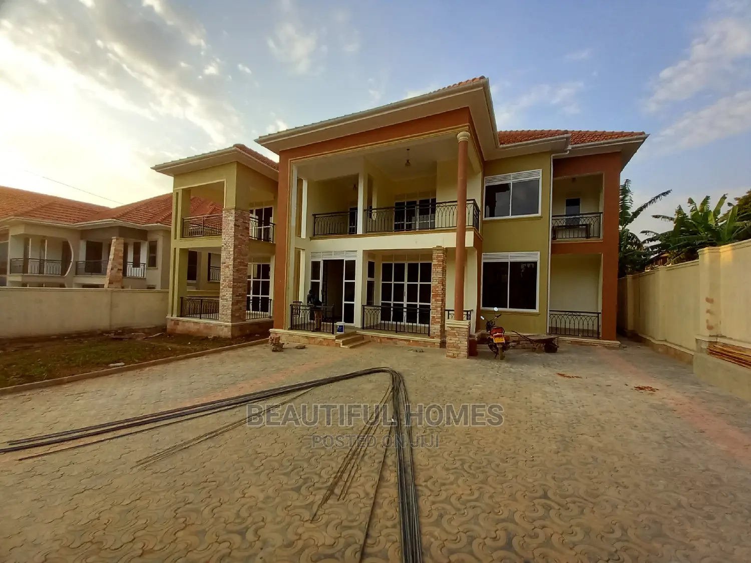 Furnished 6bdrm Mansion in Najjera Posh, Central Division for Sale