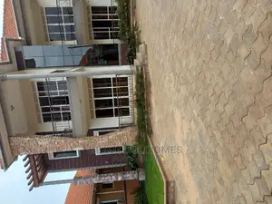 Furnished 6bdrm Mansion in Kira Gated, Central Division for Sale