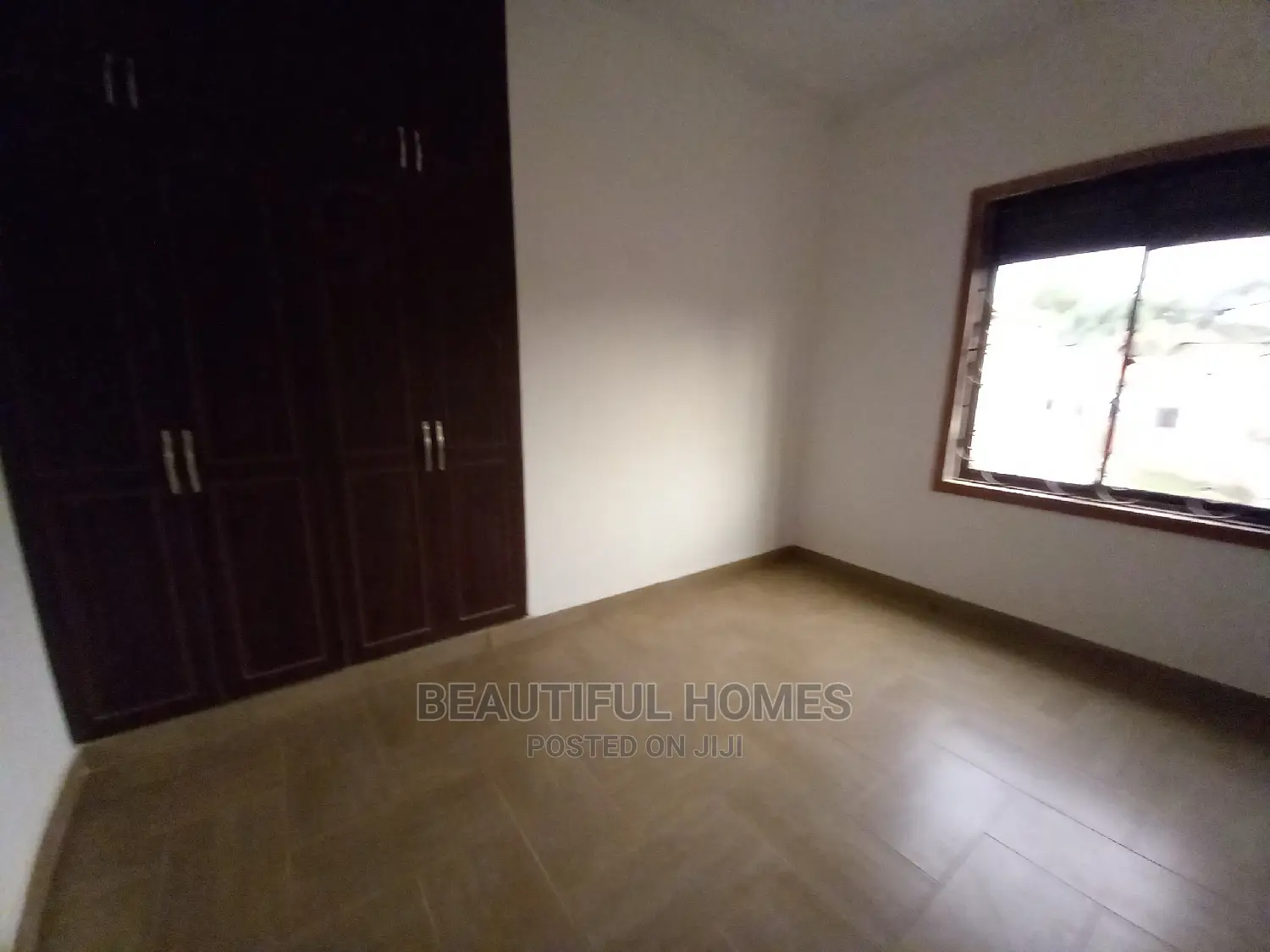 Furnished 4bdrm Duplex in Najjera, Central Division for Sale