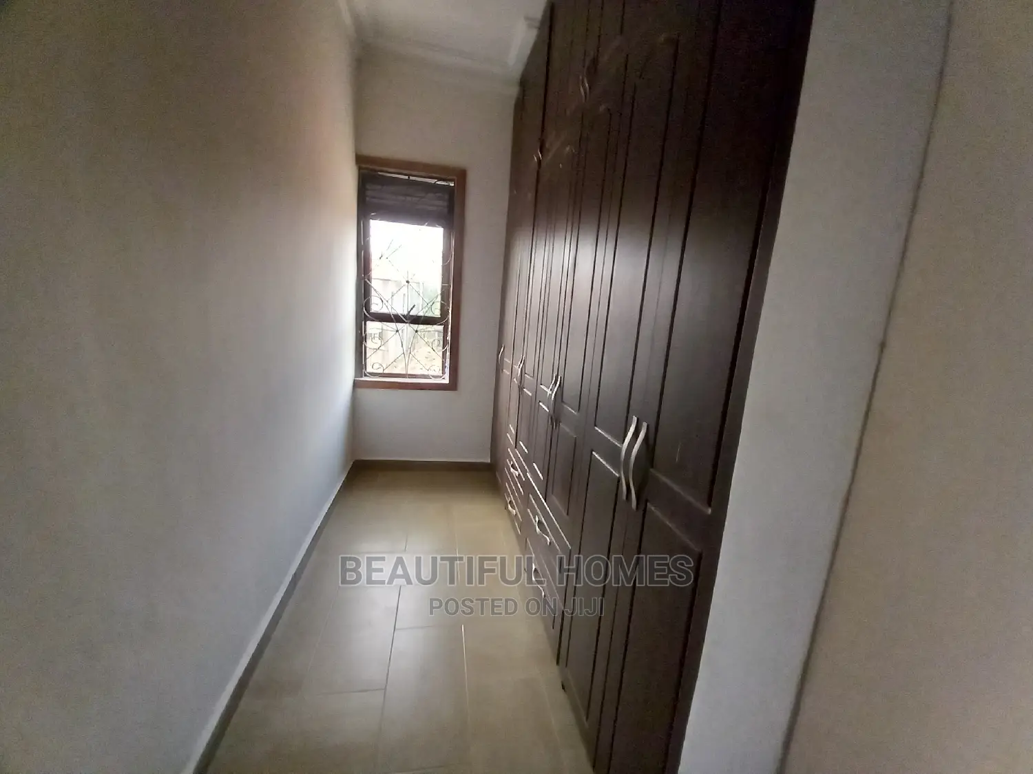 Furnished 4bdrm Duplex in Najjera, Central Division for Sale