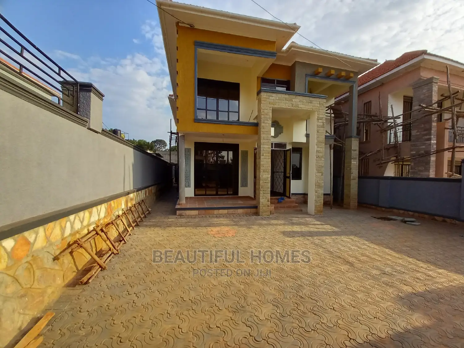 Furnished 4bdrm House in Najjera Gated, Kira for Sale