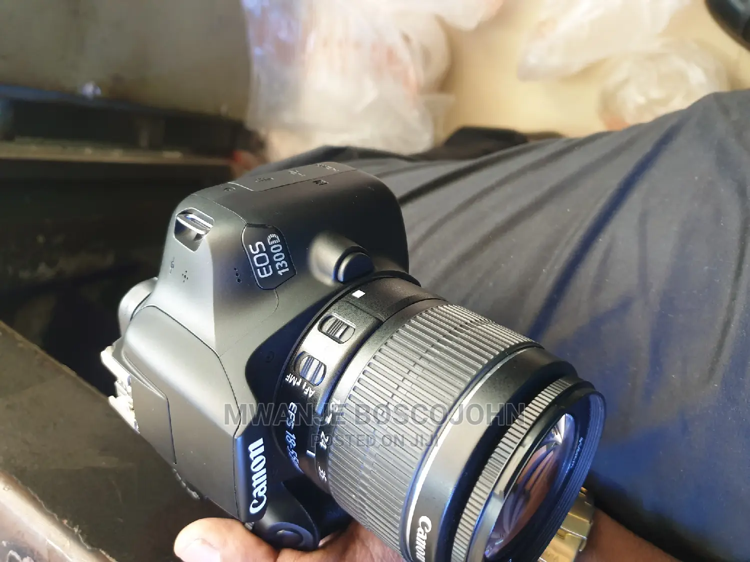 Canon 1300D