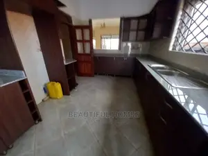 Furnished 4bdrm House in Kira Planned for Sale