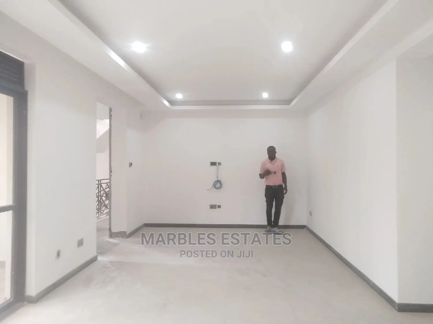 2bdrm Condo in Mbuya, Central Division for Sale
