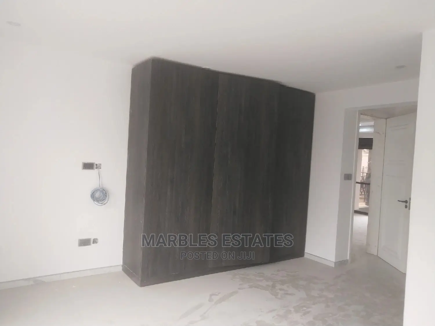 2bdrm Condo in Mbuya, Central Division for Sale