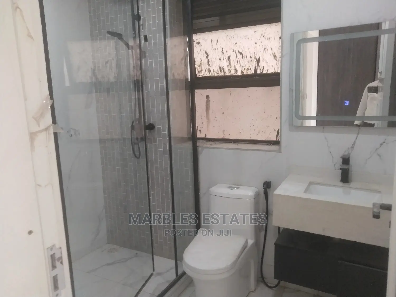 2bdrm Condo in Mbuya, Central Division for Sale