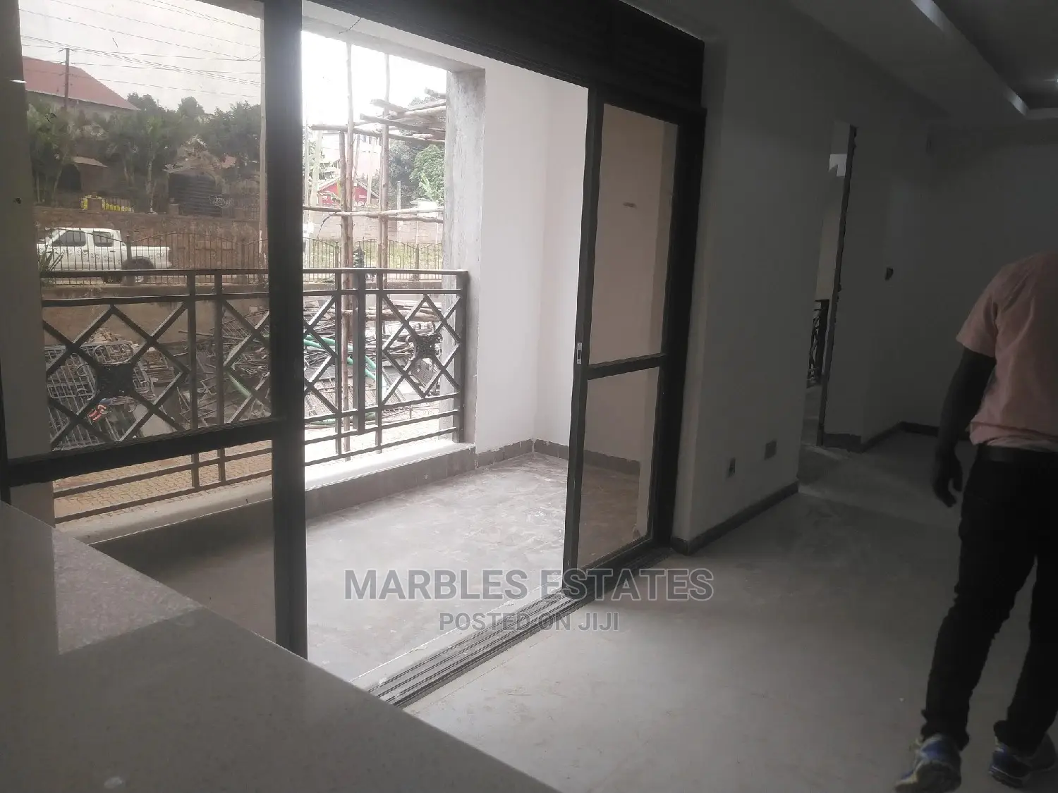 2bdrm Condo in Mbuya, Central Division for Sale