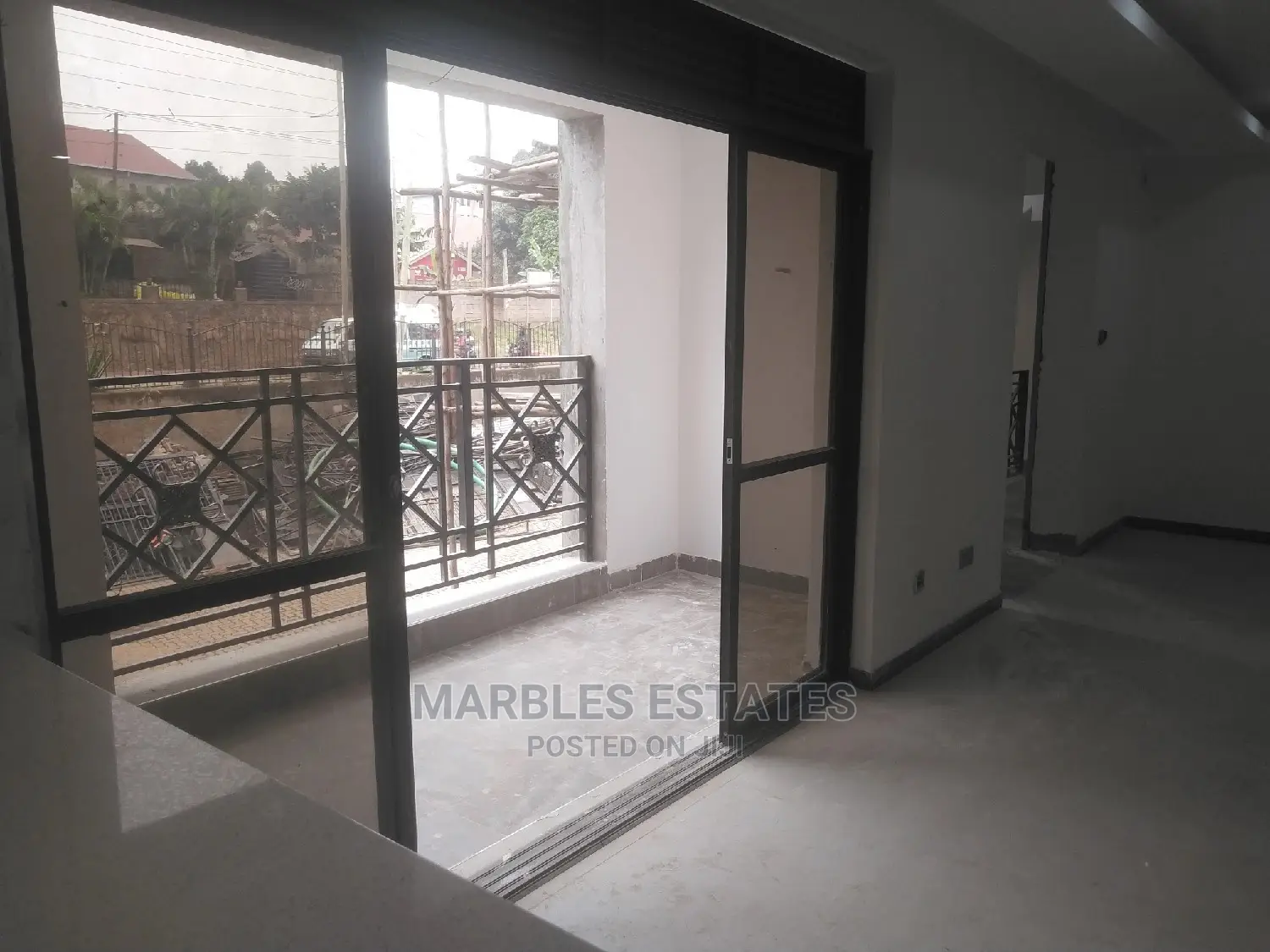 2bdrm Condo in Mbuya, Central Division for Sale