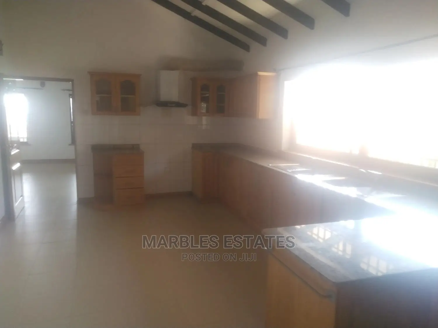 Furnished 3bdrm Apartment in Mbuya, Central Division for Rent