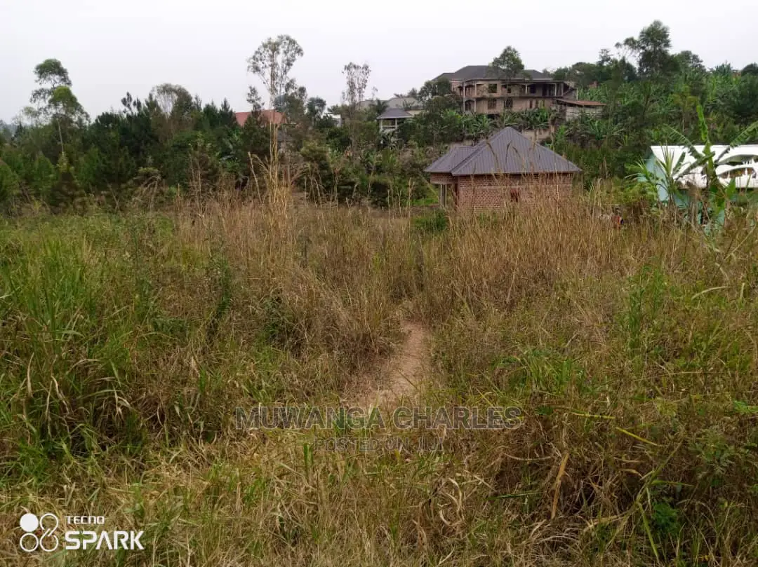 Plot's for Sale in Buwate