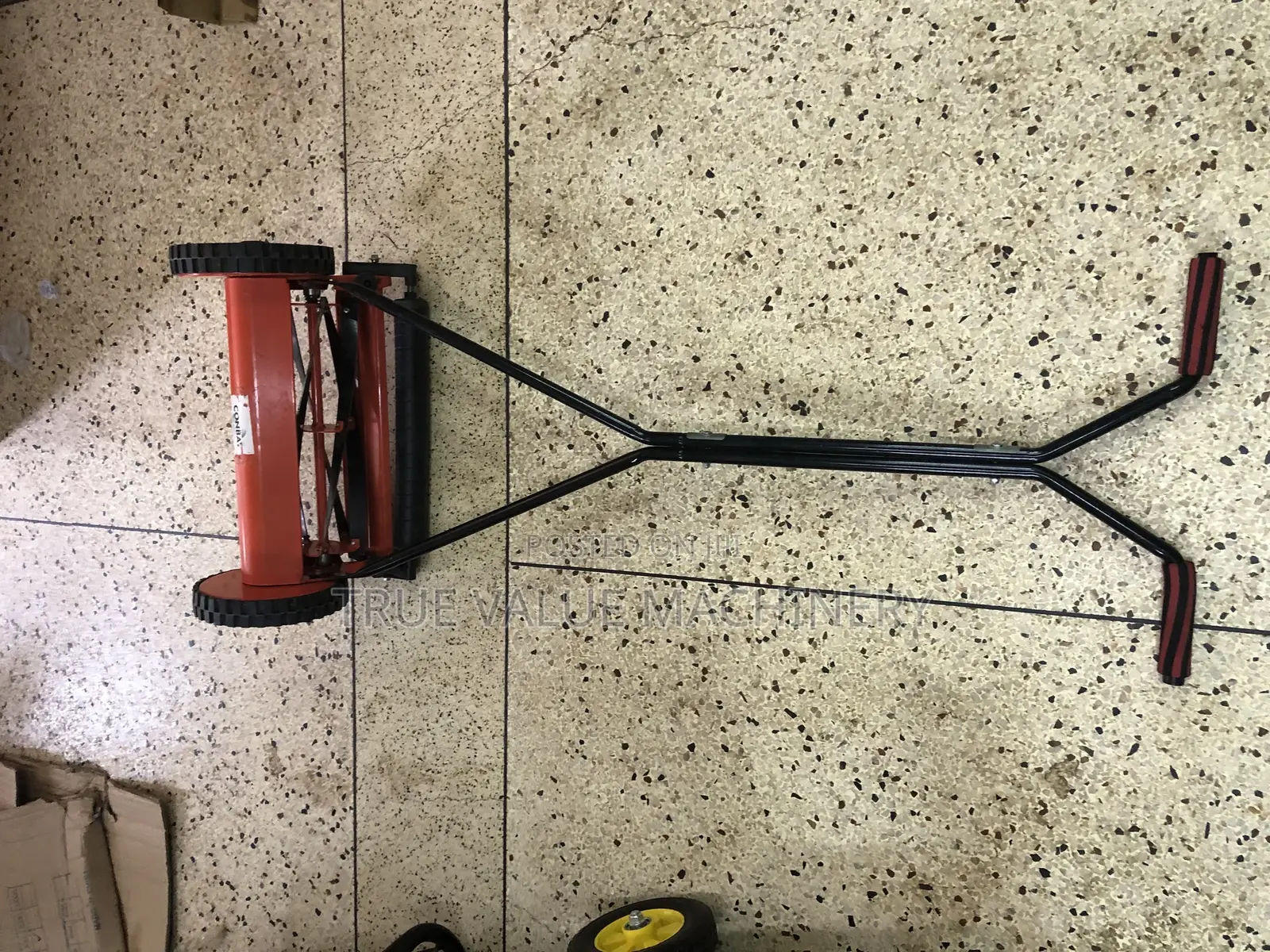 Manual Grass Cutter
