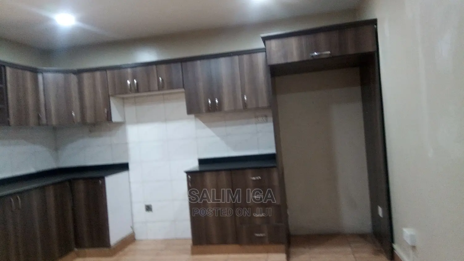 4bdrm Townhouse/Terrace in Kololo Property, Central Division for Rent